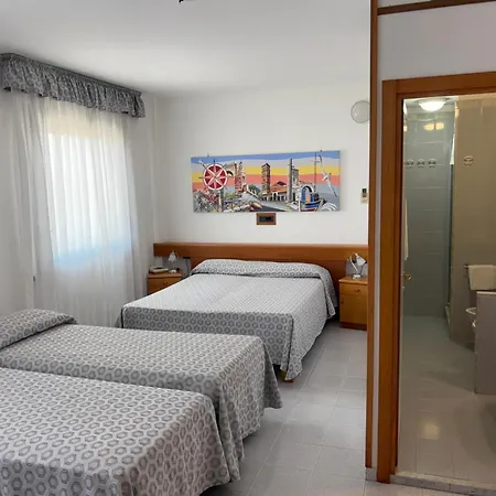 Hotel Le Palme Sabaudia Exterior photo